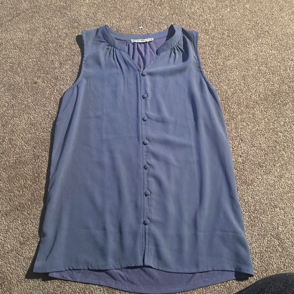 🌷3/20🌷 Ricki’s Small Light Blue Button Down Shirt